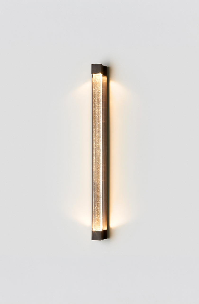 Articolo Studios Luxury lighting fini Wall Sconce in Bronze with clear shade