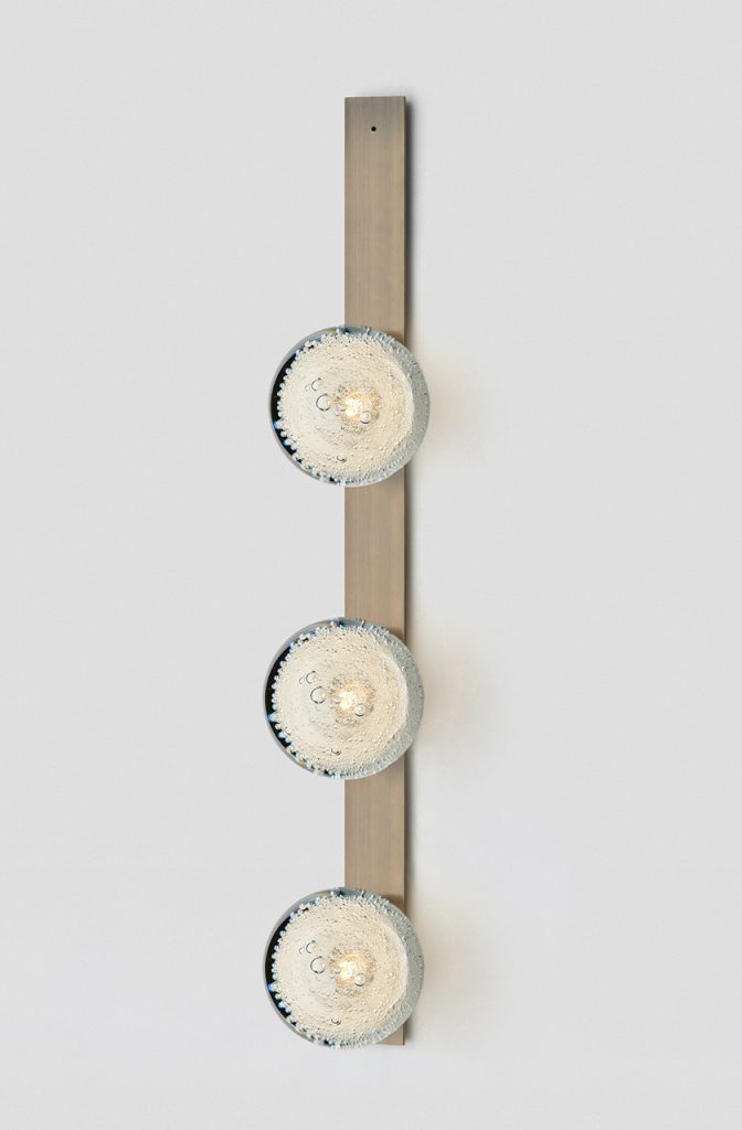 Articolo Studios Luxury Lighting Fizi on Flat Triple Wall in Bronze