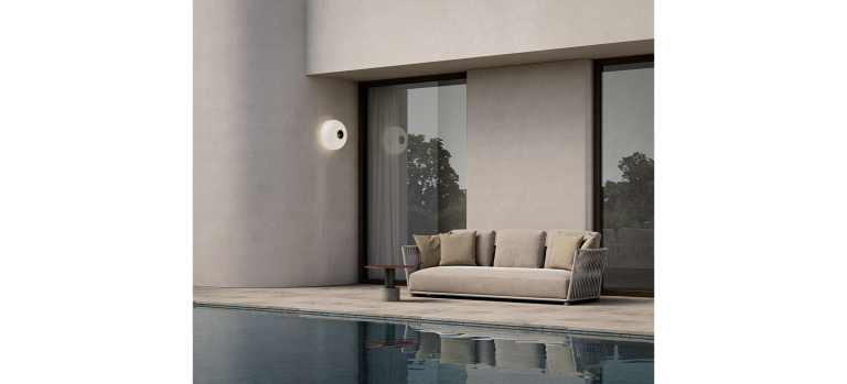 Articolo Studios Luxury Lighting Rolo Facing Backward Wall Sconce in Outdoor Visualisation